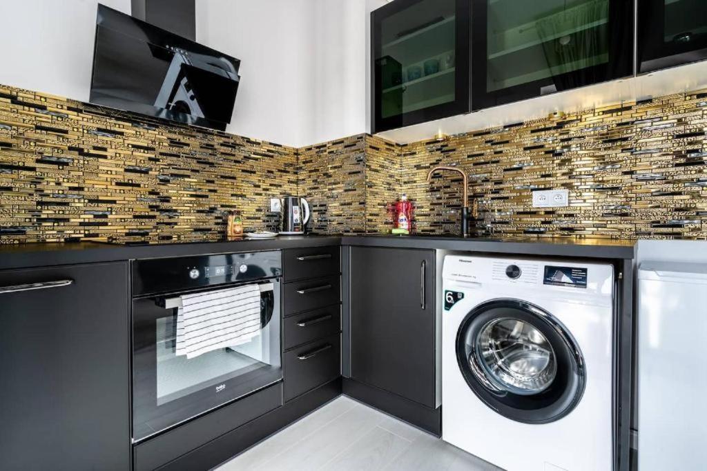 Oxygen Wronia - Browary Warszawskie - P&O Serviced Apartments Warschau Exterior foto